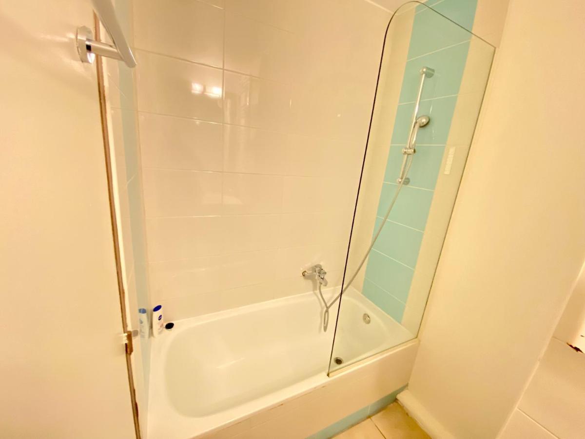 Apartment Les Sylades By Scls Locations
